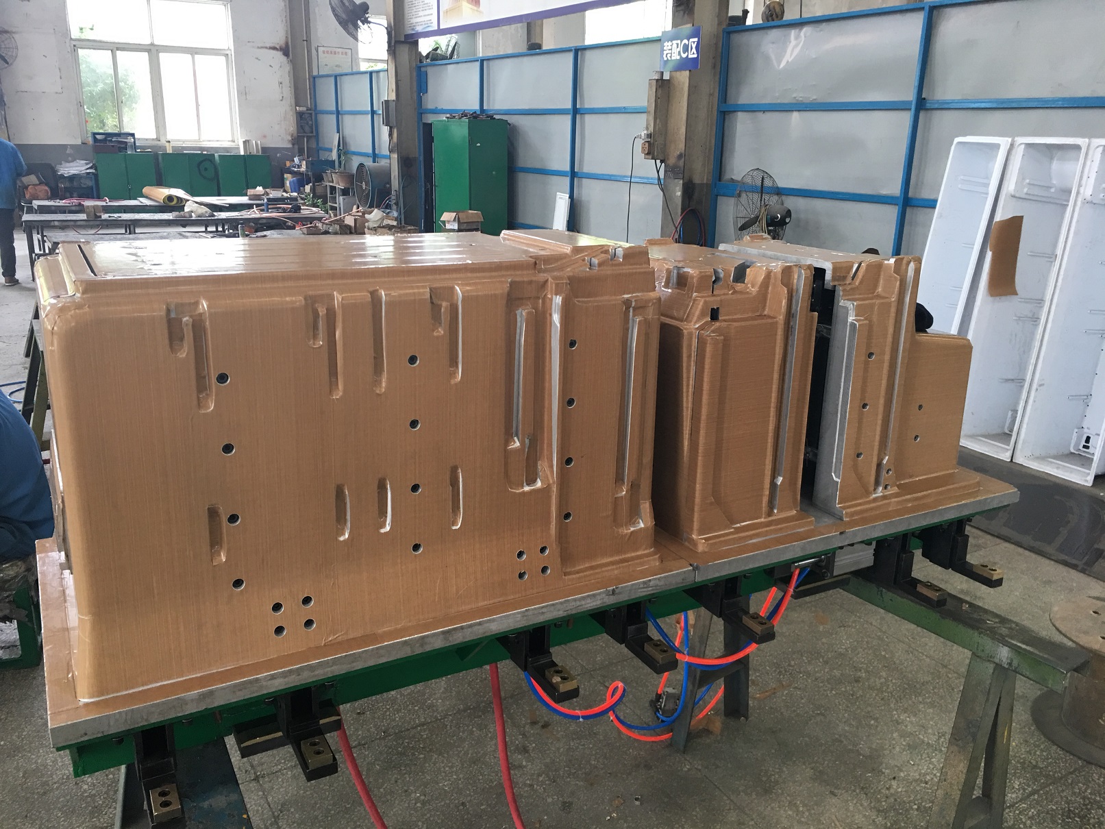 冷藏冷凍變溫箱體發泡模具